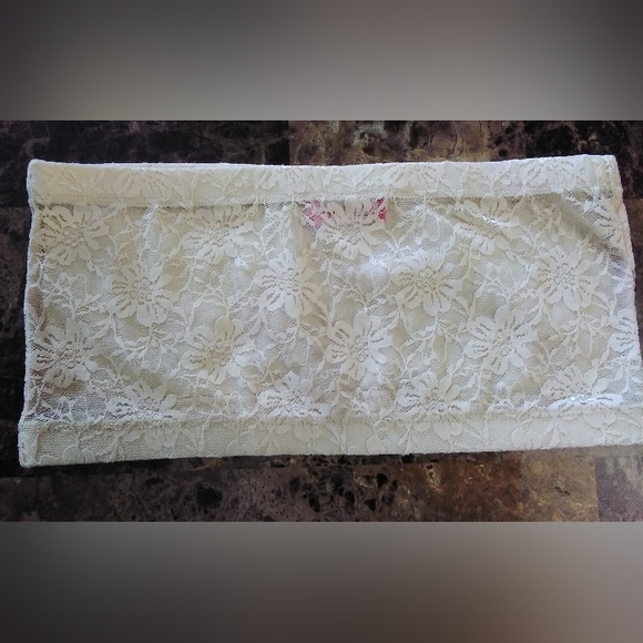 New Shasa Bandeau - Picture 2 of 2